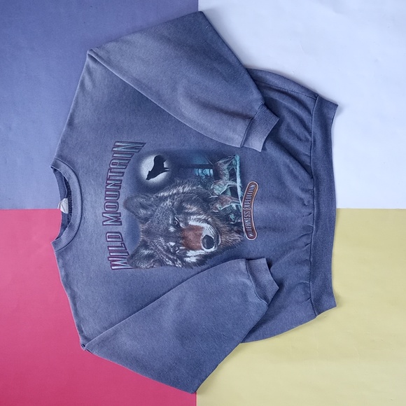 *SOLD*Vintage 90s Wolf Wild Mountain Wilderness Expedition Sweater Unisex - Picture 7 of 7